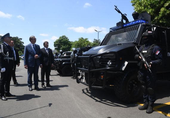 Predsednik Vučić prisustvovao manifestaciji povodom obeležavanja Dana Ministarstva unutrašnjih poslova i Dana policije