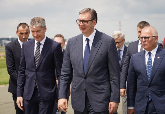 Predsednik Vučić prisustvovao ceremoniji puštanja u rad nove poletno-sletne piste na Aerodromu Nikola Tesla Beograd