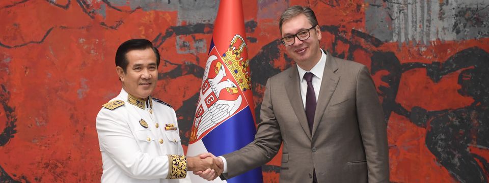 Predsednik Vučić primio akreditivna pisma novoizabranog ambasadora Kraljevine Kambodže
