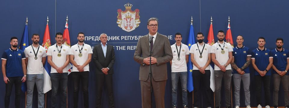 Predsednik Vučić primio mušku reprezentaciju Srbije u basketu 3x3