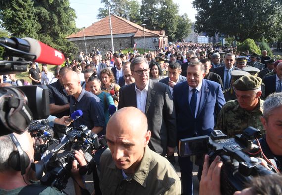 Predsednik Vučić prisustvovao prikazu naoružanja, vojne opreme i dela sposobnosti Vojske Srbije
