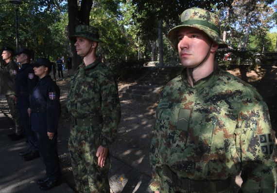 Председник Вучић присуствовао приказу наоружања, војне опреме и дела способности Војске Србије