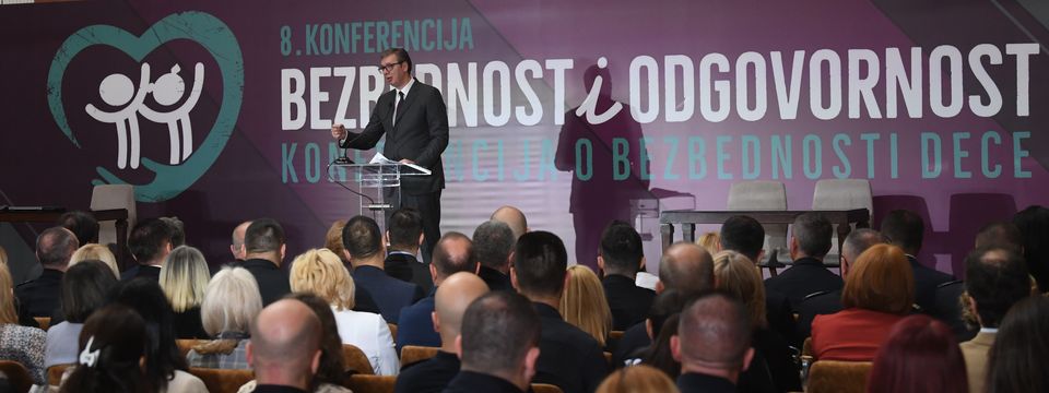 Predsednik Vučić prisustvovao prezentaciji i puštanju u rad sistema „Pronađi me“ za hitno obaveštavanje javnosti u slučaju nestanka maloletnog lica