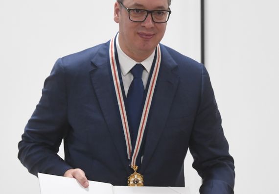 Председник Вучић примио Орден првог степена Словачке Евангеличке а.в. цркве