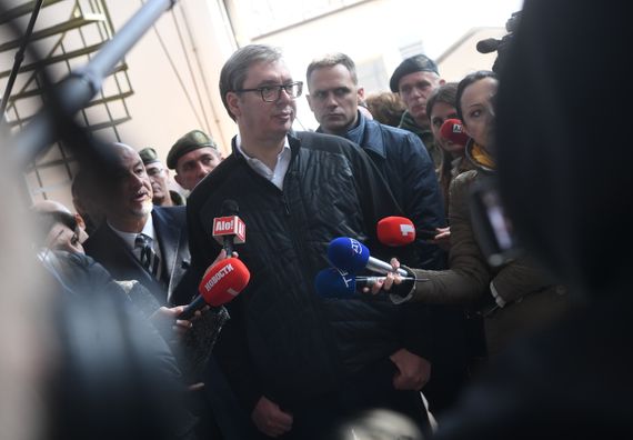 Predsednik Vučić obišao Vojnotehnički institut