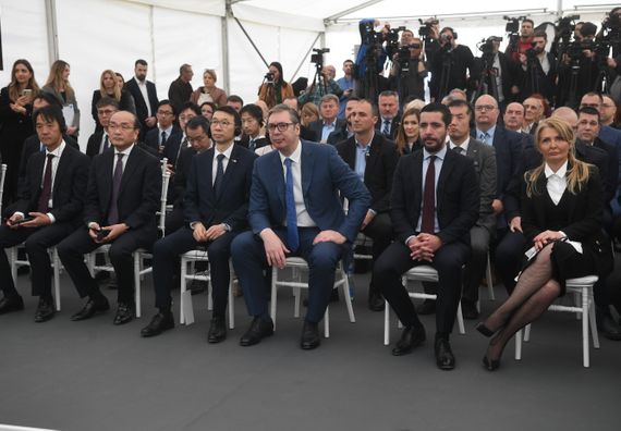 Predsednik Vučić prisustvovao ceremoniji obeležavanja početka radova na izgradnji nove fabrike japanske kompanije JFE SHOJI SERBIA D.O.O.