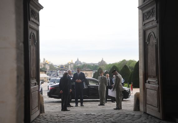 Zvanična poseta Republici Francuskoj