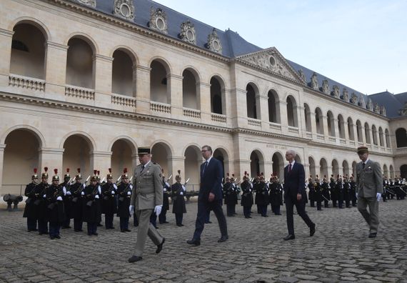 Zvanična poseta Republici Francuskoj
