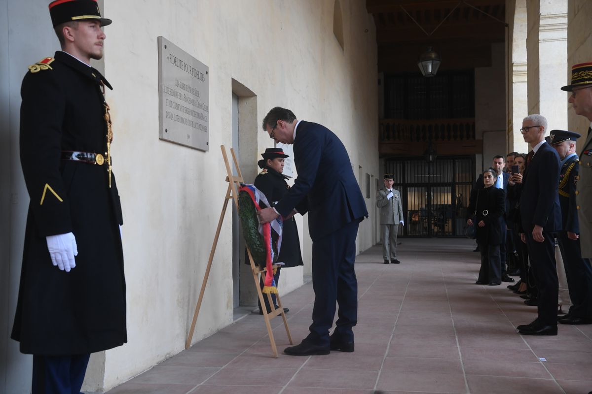 Zvanična poseta Republici Francuskoj