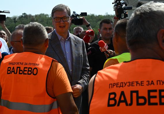 Председник Вучић у посети Подрињу