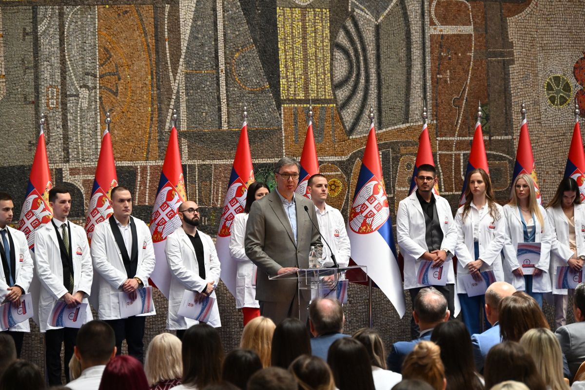 gol9876.jpg gol9876.jpg