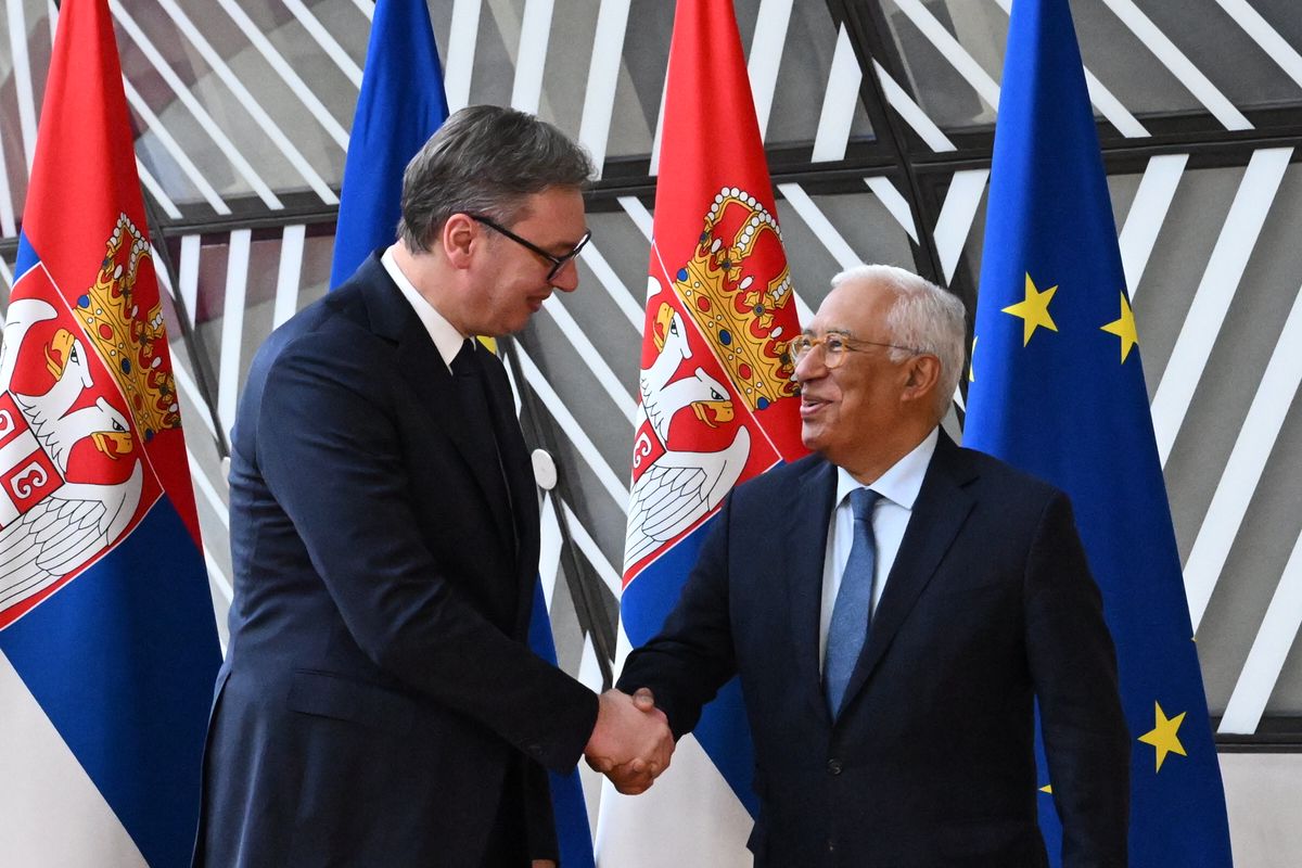 gol5827.jpg gol5827.jpg