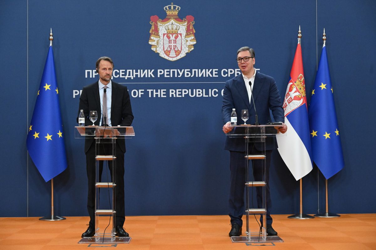 gol6987.jpg gol6987.jpg