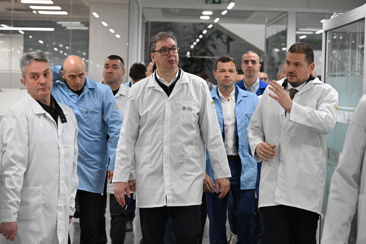 Посета Нишу Посета Нишу