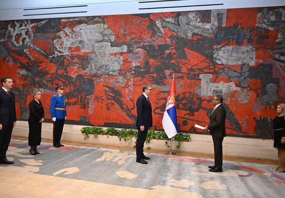 Predaja akreditivnih pisama novoimenovanih ambasadora