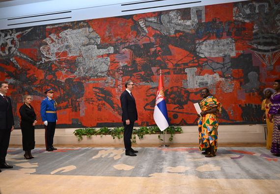 Predaja akreditivnih pisama novoimenovanih ambasadora