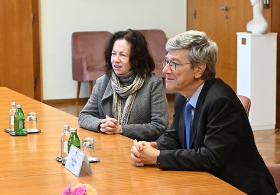 Састанак са Џефријем Саксом