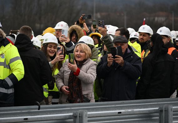 Отварање деонице ауто-пута Е-761 Моравски коридор, петља ,,Врњачка бања” - петља ,,Врба”
