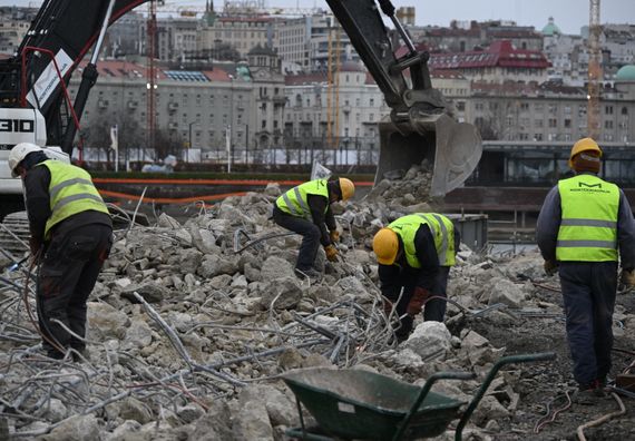 Обилазак радова на изградњи Новог савског моста