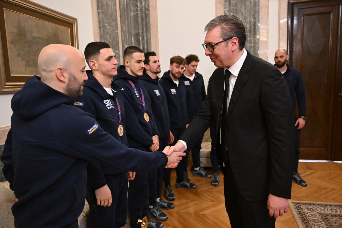 Пријем за чланове ватерполо репрезентације Србије Пријем за чланове ватерполо репрезентације Србије