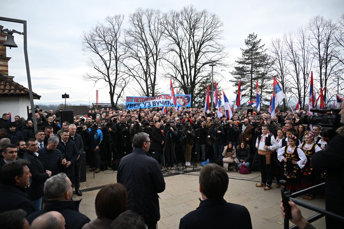 Ceremonija otvaranja OŠ “Dobrica Ćosić” u Velikoj Drenovi Ceremonija otvaranja OŠ “Dobrica Ćosić” u Velikoj Drenovi