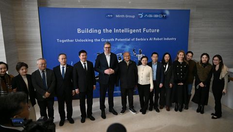 Кинески културни центар - презентација робота компаније AGIBOT