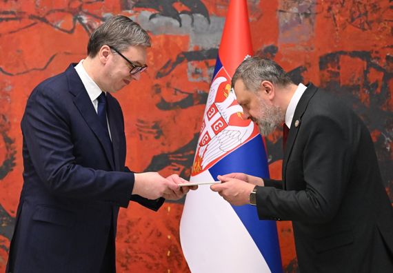 Акредитивна писма новоименованих амбасадора