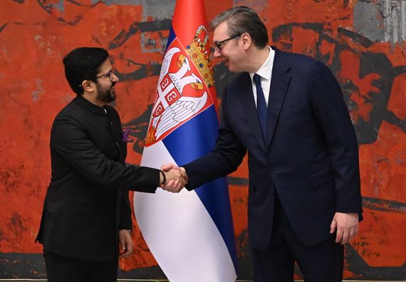 Акредитивна писма новоименованих амбасадора