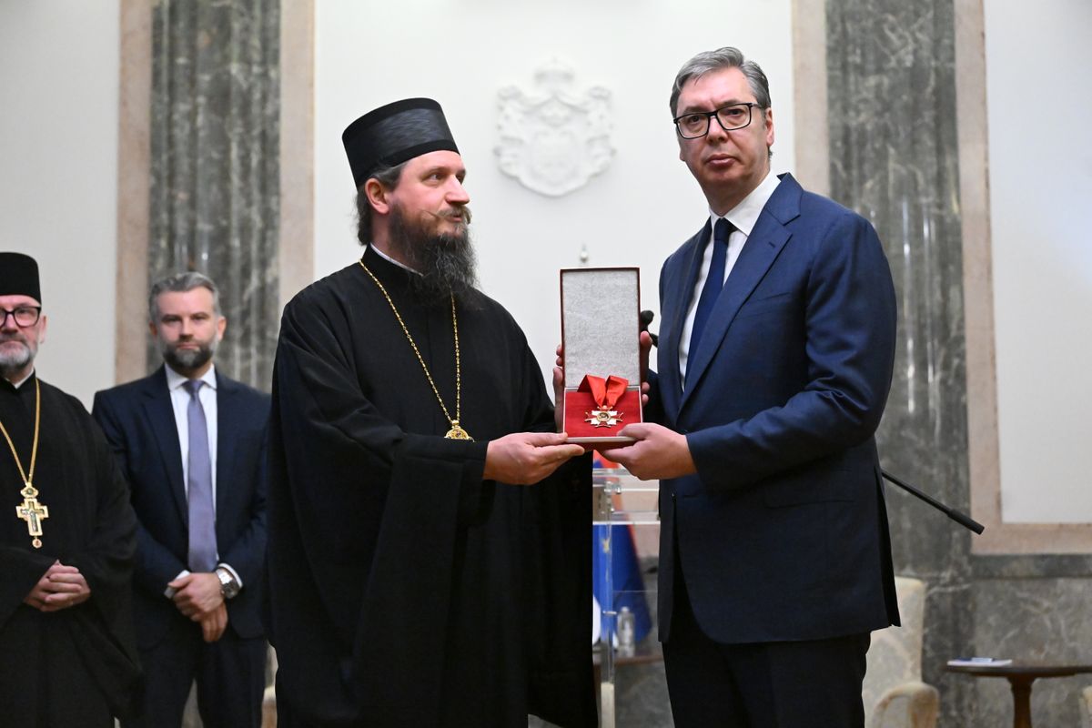 Састанак са епископом бихаћко-петровачким Сергијем