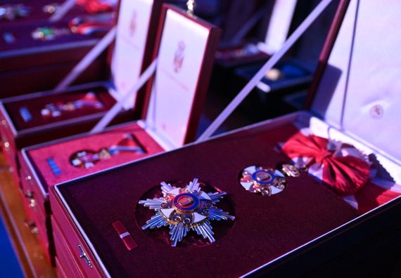 Dоделa одликовања поводом Сретења - Дана државности