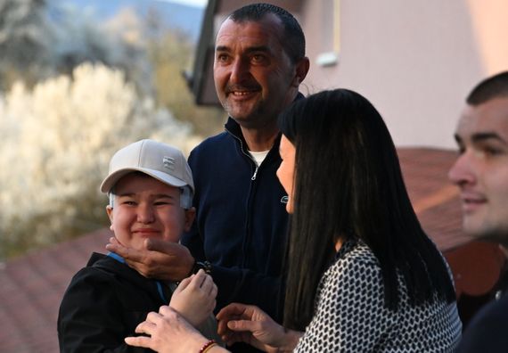 Посета породици Кнежевић