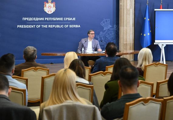 Обраћање медијима председника Републике Србије