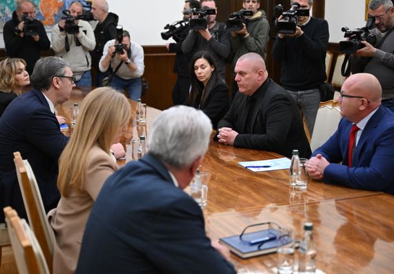 Наставак консултација