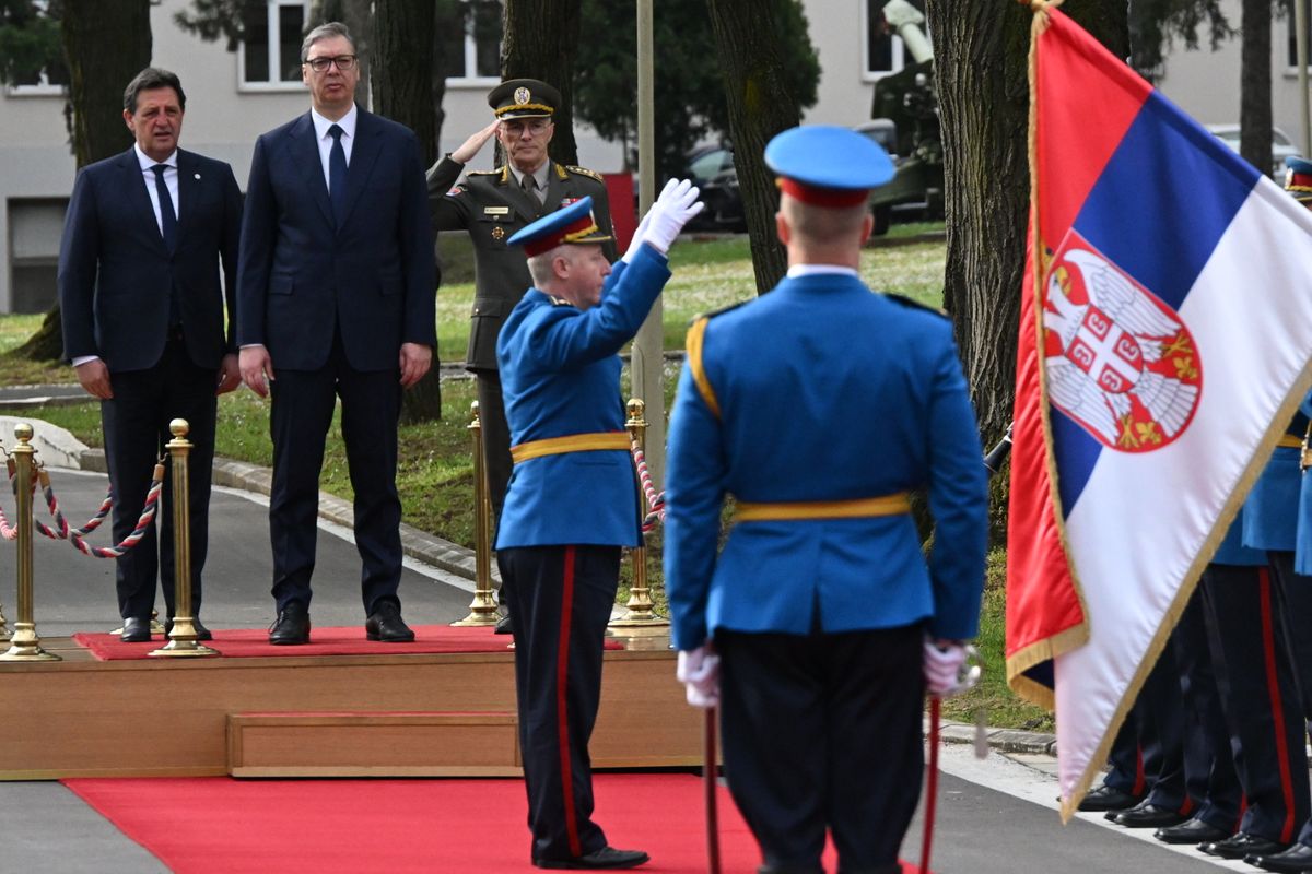 Sastanak sa najvišim rukovodstvom Ministarstva odbrane i Vojske Srbije