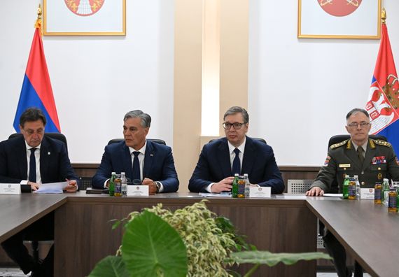 Састанак са највишим руководством Министарства одбране и Војске Србије