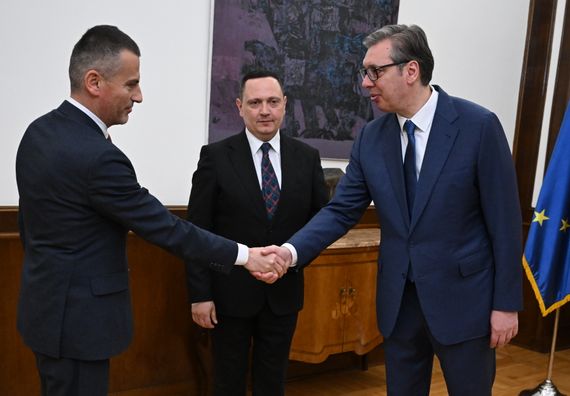 Наставак консултација