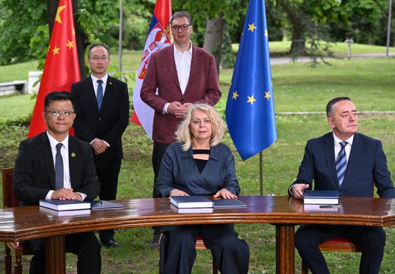 Ceremonija potpisivanja dokumenata za izgradnju puta ,,Vožd Karađorđe”