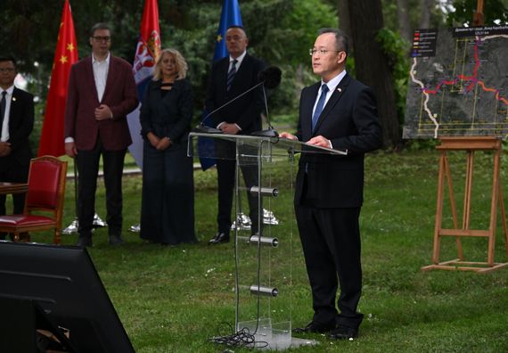 Ceremonija potpisivanja dokumenata za izgradnju puta ,,Vožd Karađorđe”