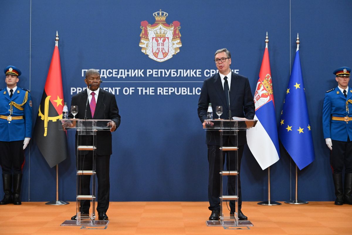 Zvanična poseta Srbiji predsednika Republike Angole Zvanična poseta Srbiji predsednika Republike Angole