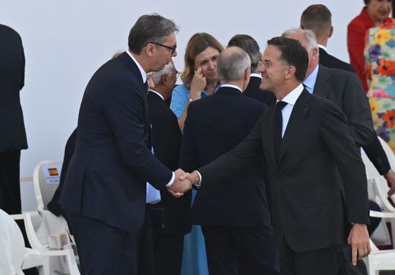 Војна парада поводом обележавања Дана пада Бастиље