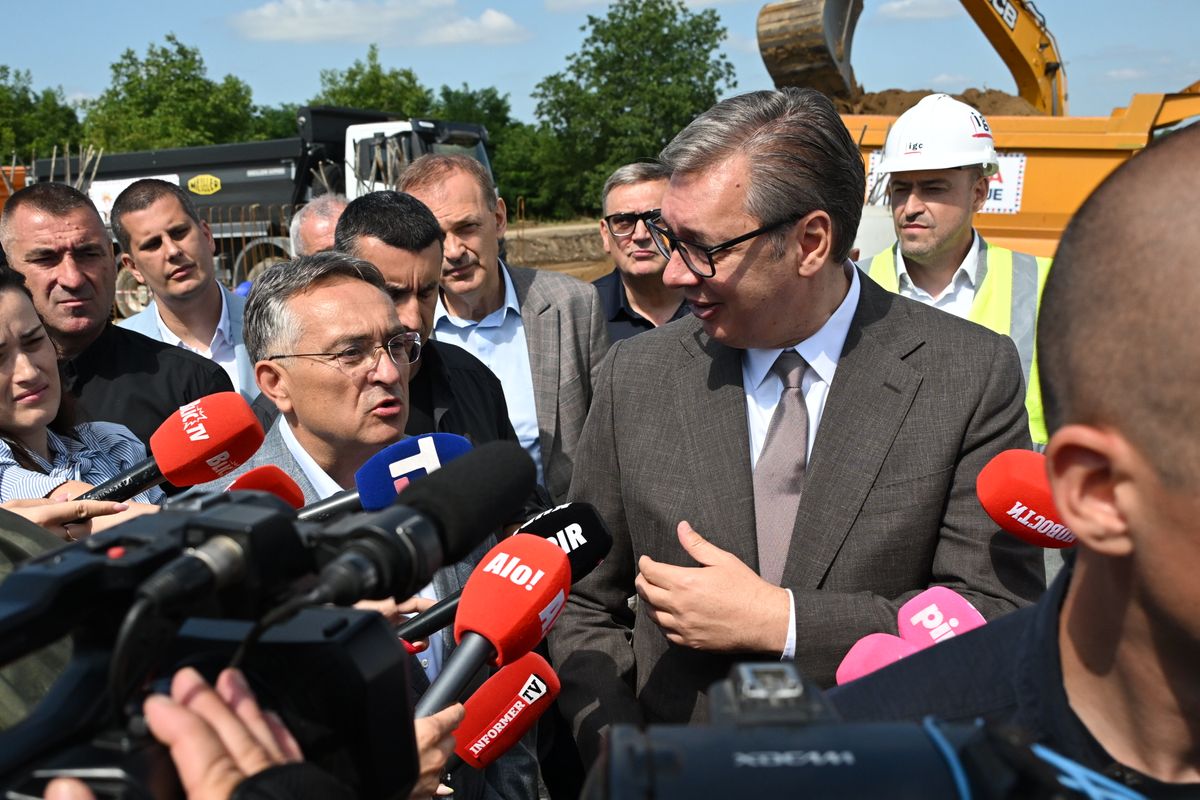 Obilazak radova na mostu preko Velike Morave i Regionalnog trening centra u Svilajncu Obilazak radova na mostu preko Velike Morave i Regionalnog trening centra u Svilajncu