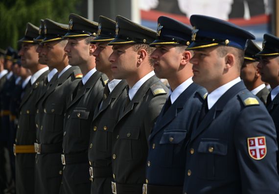 Промоцијa најмлађих официра Војске Србије