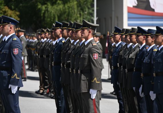 Промоцијa најмлађих официра Војске Србије