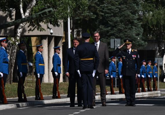 Промоцијa најмлађих официра Војске Србије