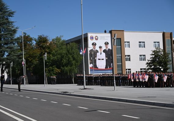Промоцијa најмлађих официра Војске Србије