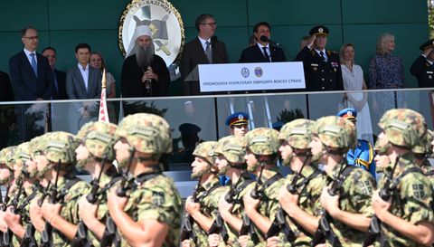 Промоцијa најмлађих официра Војске Србије