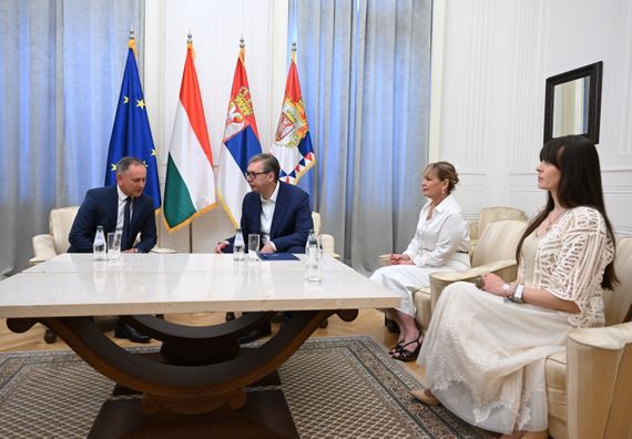 Опроштајна посета амбасадора Мађарске