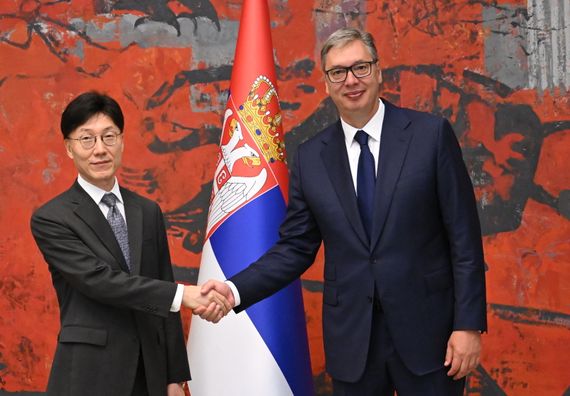 Предаја акредативних писама