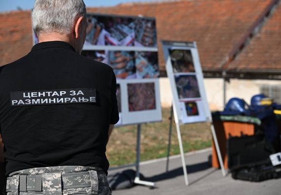 Centar za razminiranje Republike Srbije