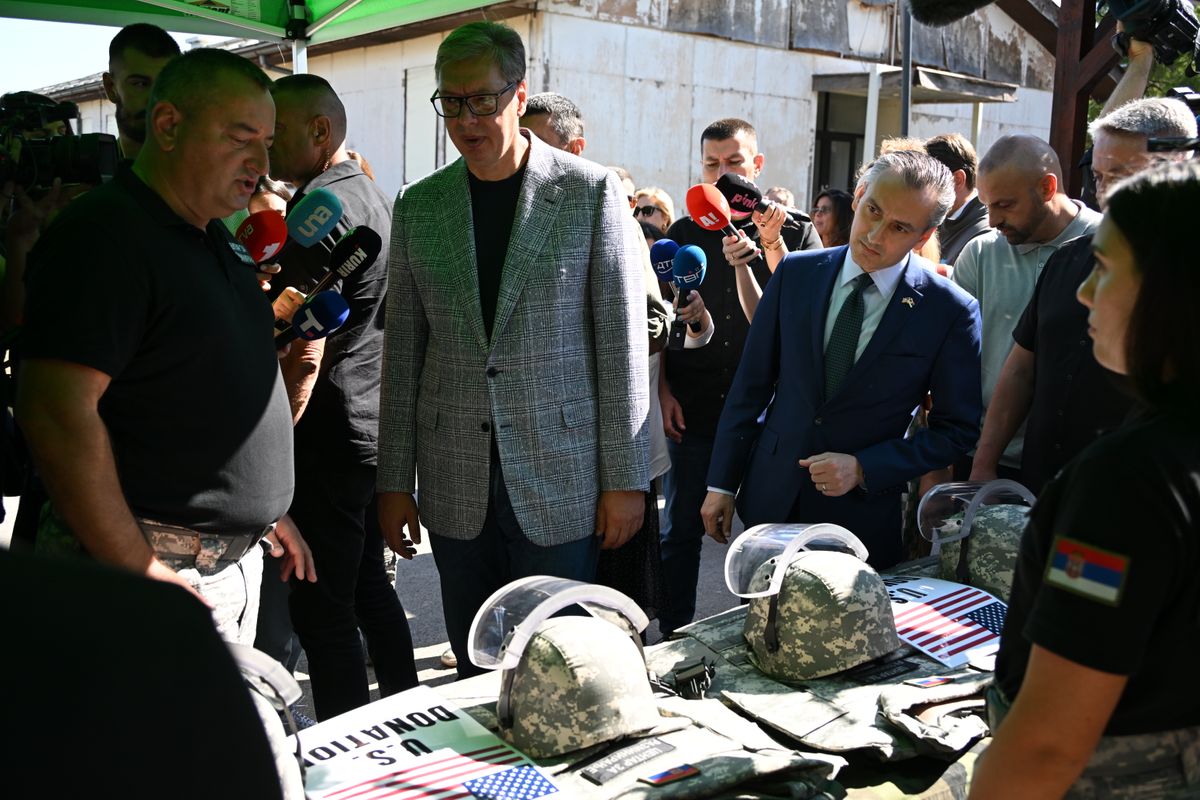 Центар за разминирање Републике Србије Центар за разминирање Републике Србије
